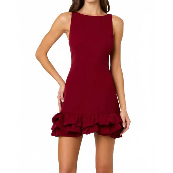 ASTR Dresses & Skirts - NEW ASTR elexis dress in wine